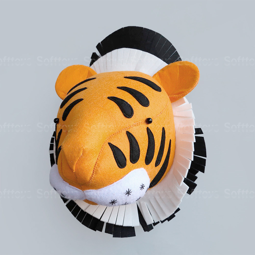 Мягкая игрушка- украшение Тигр