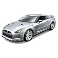 Игрушка Nissan GT-R 2009 модель 1:24