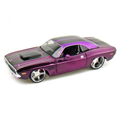 Dodge Challenger R/T Coupe 1970 фиолетовый-тюнинг (1:24) масштабная модель