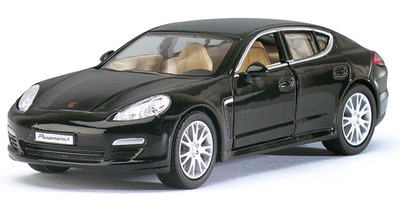 Модель машины Porsche Panamera S (1:40)